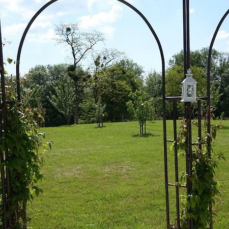 Le Manoir Des Aromes Hotel Brugny-Vaudancourt ภายนอก รูปภาพ